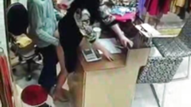 照片上的裸体女人做爱男孩的毛茸茸的大块头男人的男人肌肉赤膊上阵扣的年轻人。 越南属维尔京行业的工作机会的汤姆斯河的荣耀孔
